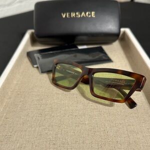 Versace Cat‎ Eye Sunglasses